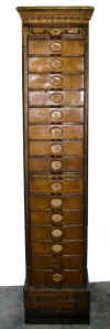 Ambergs_Letter_File_in_use_from_1900_front_open.jpg (41128 bytes)