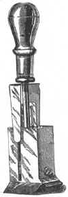 1899_Klein_Stamp_Sticker_Klein_Mfg_Co_1900_ad.jpg (9963 bytes)
