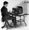 cb000109_c._1925_Man_using_Moon_Hopkins_OM.JPG (35603 bytes)