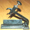 Stapler_for_pamphlets.jpg (61788 bytes)
